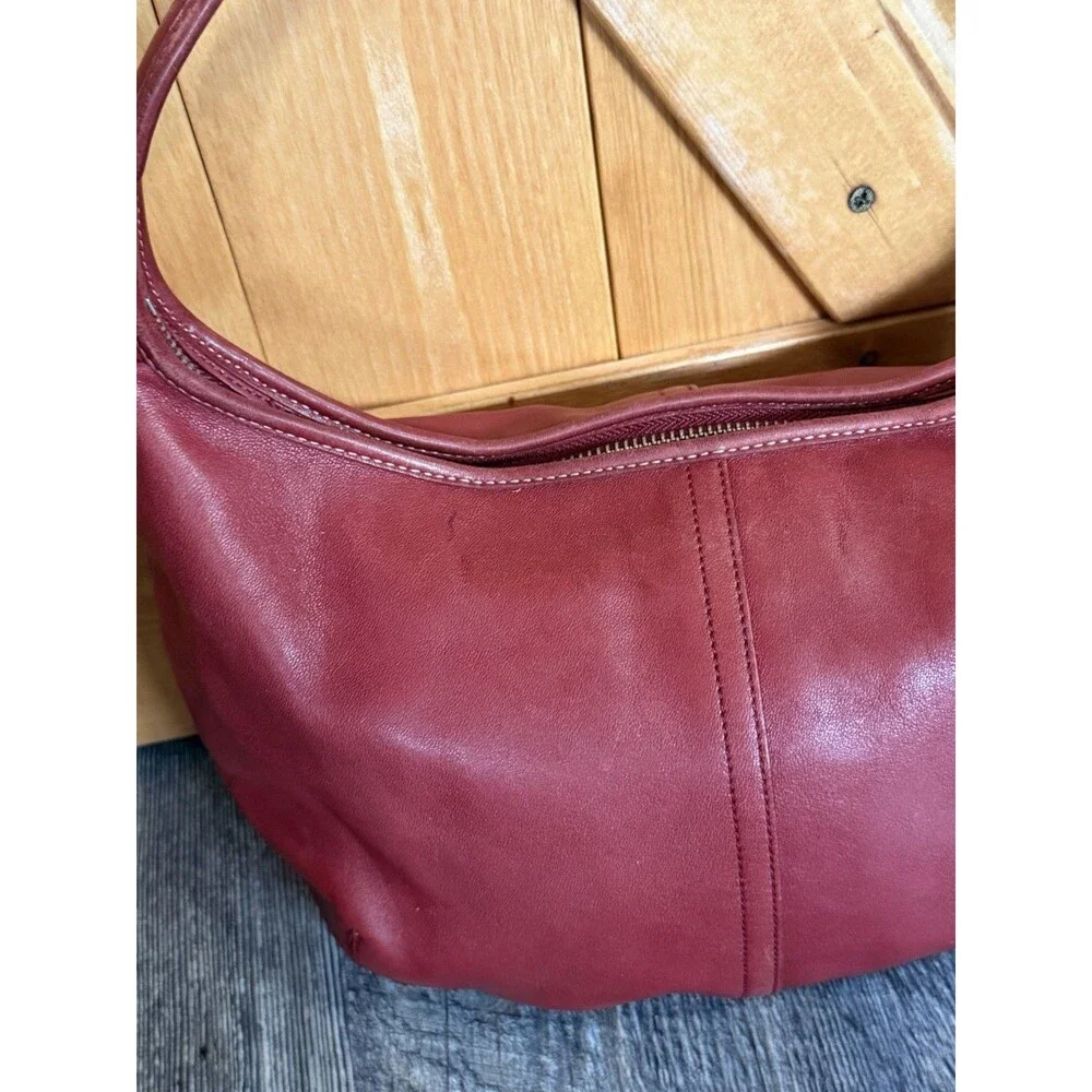 Coach Ergo 9219 Red Leather Hobo Shoulder Bag Y2K Vintage Zip Purse